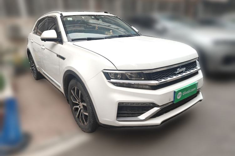 Used Zotye Domy X7 2017 1.8T Manual Luxury Model Front Right 45 Deg
