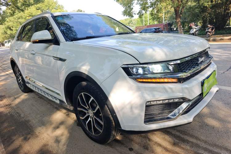 Used Zotye Domy X7 2017 1.5T Manual Elite Version Front Right 45 Deg