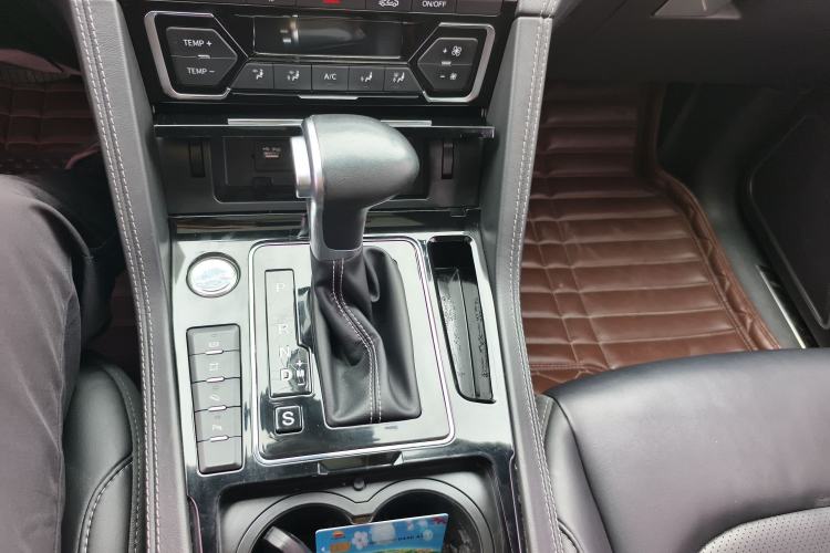 Used Zotye Domy X7 2017 1.8T DCT Prestige Model Gear Lever