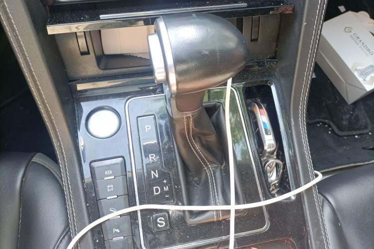 Used Zotye Domy X7 2017 1.8T DCT Prestige Model Gear Lever