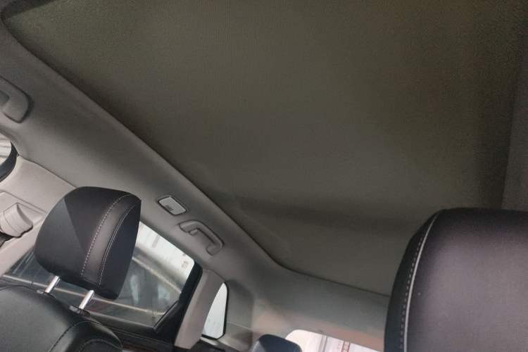 Used Zotye Domy X7 2017 1.8T Manual Luxury Model Headliner