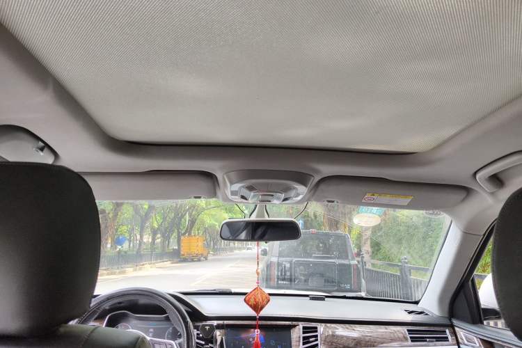 Used Zotye Domy X7 2017 1.8T DCT Prestige Model Headliner