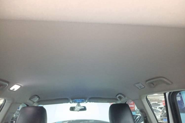 Used Zotye Domy X7 2017 1.5T Manual Elite Version Headliner