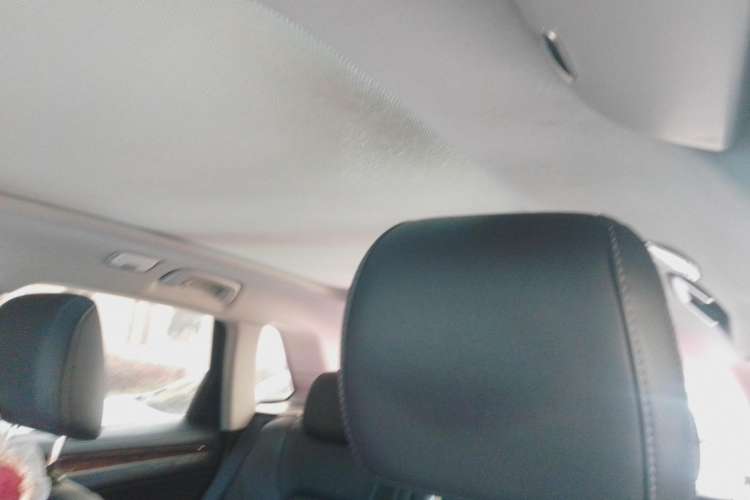 Used Zotye Domy X7 2017 1.8T DCT Prestige Model Headliner