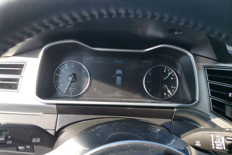 Used Zotye Domy X7 2017 Upgraded Edition 2.0T DCT Huangshan Model 7 Seats Instrument Cluster