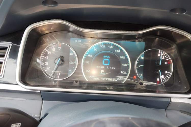Used Zotye Domy X7 2017 Upgraded Edition 1.8T DCT Huashan Model Instrument Cluster