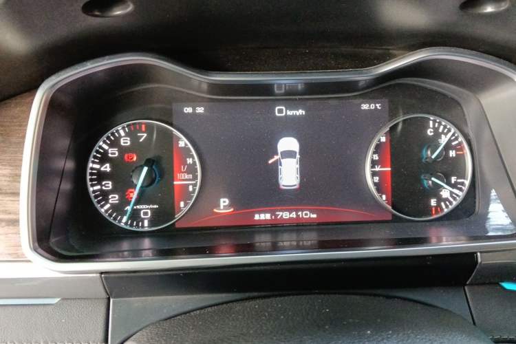 Used Zotye Domy X7 2017 2.0T DCT Ultimate Edition Instrument Cluster