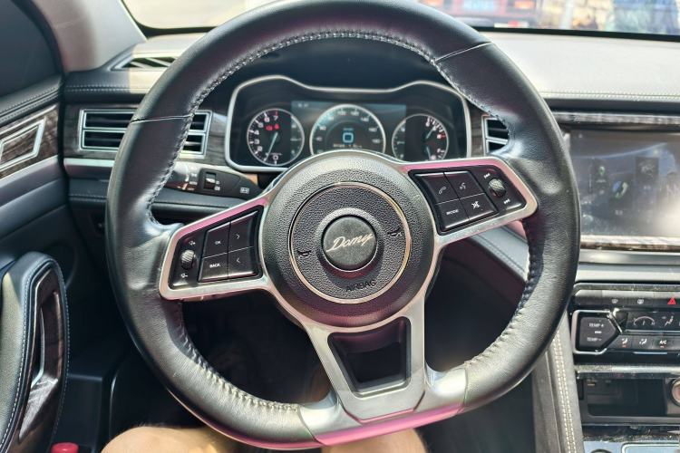Used Zotye Domy X7 2017 Upgraded Edition 1.8T DCT Huashan Model Interior 1