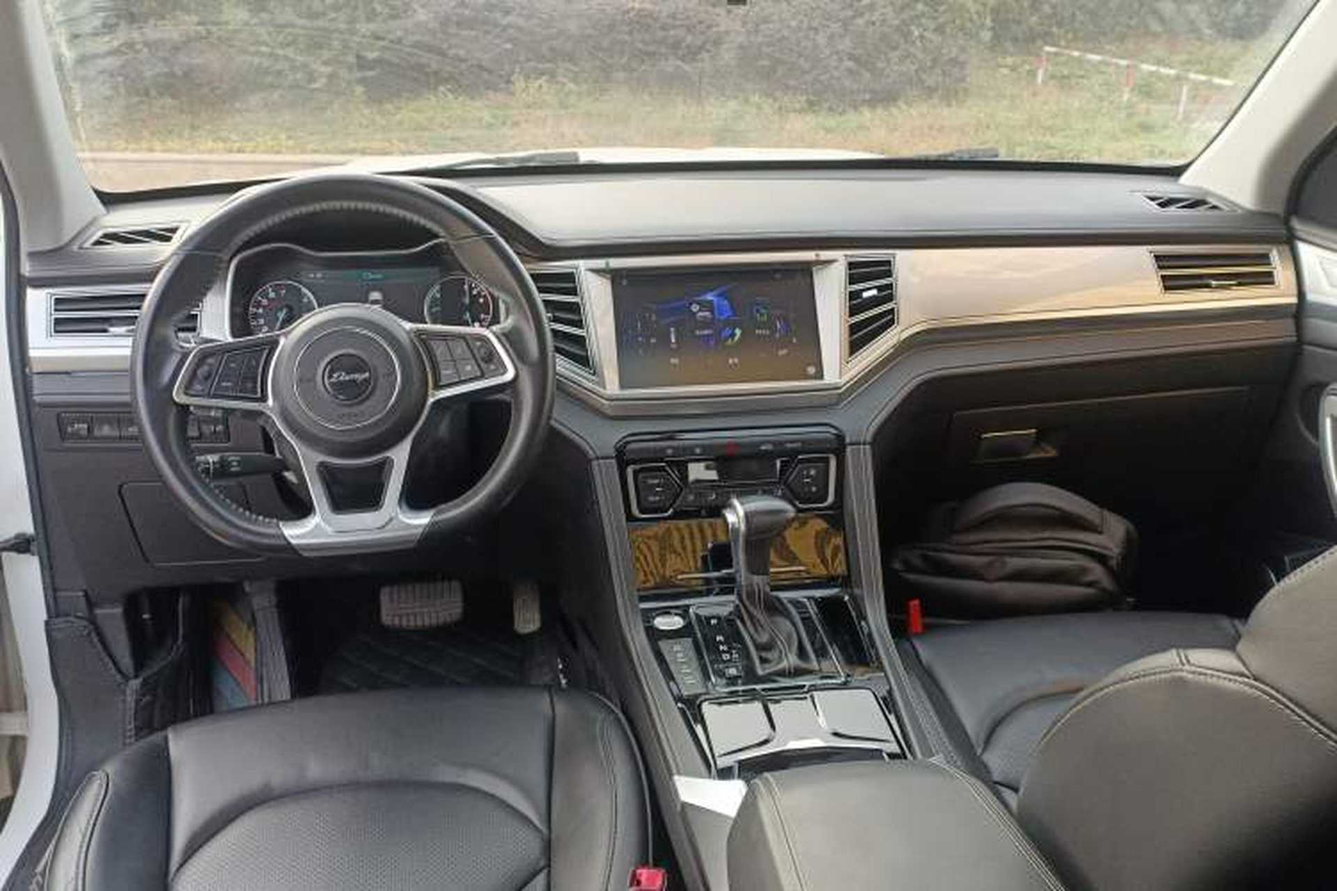 Used Zotye Domy X7 2017 Upgraded Edition 1.8T DCT Huashan Model Interior 2
