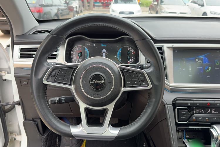 Used Zotye Domy X7 2017 Upgraded Edition 1.8T DCT Huashan Model Interior 5
