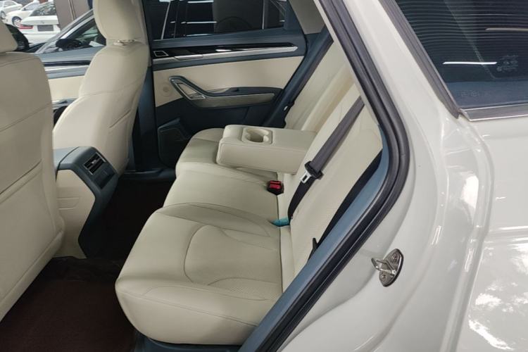 Used Zotye Domy X7 2017 Upgraded Edition 1.8T DCT Huashan Model Left Rear Seat