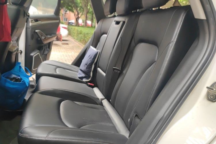 Used Zotye Domy X7 2017 1.8T Manual Luxury Model Left Rear Seat