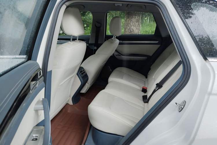 Used Zotye Domy X7 2017 Upgraded Edition 1.8T DCT Huashan Model Left Rear Seat