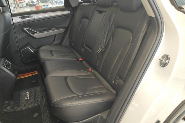 Used Zotye Domy X7 2017 Upgraded Edition 1.8T DCT Huashan Model Left Rear Seat