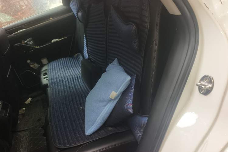 Used Zotye Domy X7 2017 1.8T DCT Prestige Model Left Rear Seat