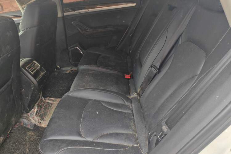Used Zotye Domy X7 2017 1.8T DCT Prestige Model Left Rear Seat