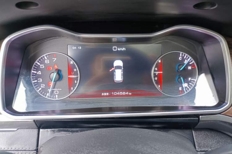 Used Zotye Domy X7 2017 1.8T Manual Luxury Model Odometer Close Up