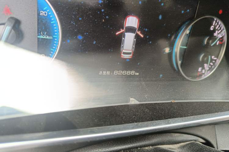 Used Zotye Domy X7 2017 1.8T Manual Luxury Model Odometer Close Up