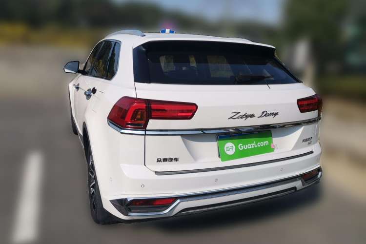 Used Zotye Domy X7 2017 Upgraded Edition 2.0T DCT Huangshan Model 7 Seats Rear Left 45 Deg
