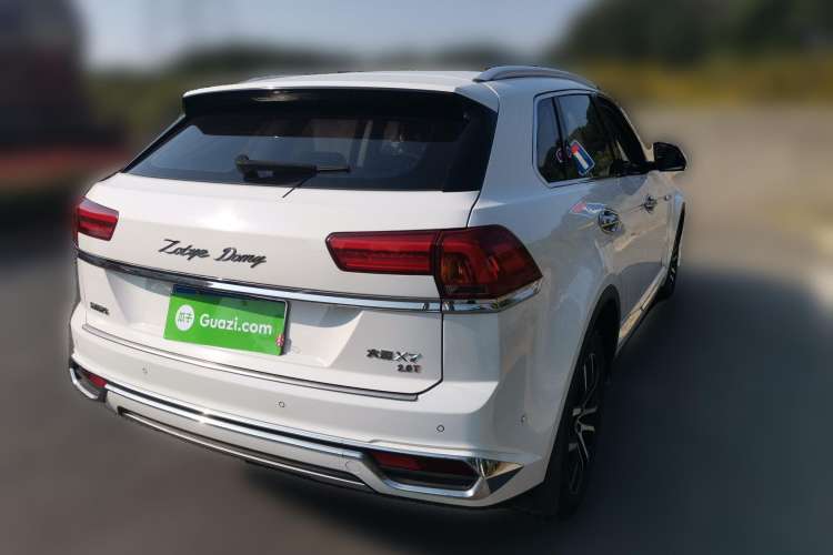 Used Zotye Domy X7 2017 Upgraded Edition 2.0T DCT Huangshan Model 7 Seats Rear Right 45 Deg