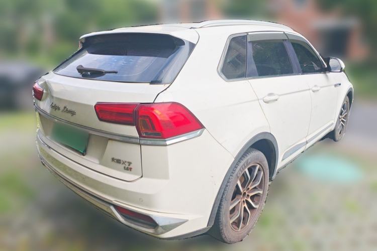 Used Zotye Domy X7 2017 1.8T Manual Luxury Model Rear Right 45 Deg