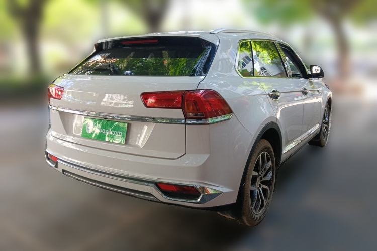 Used Zotye Domy X7 2017 2.0T DCT Ultimate Edition Rear Right 45 Deg