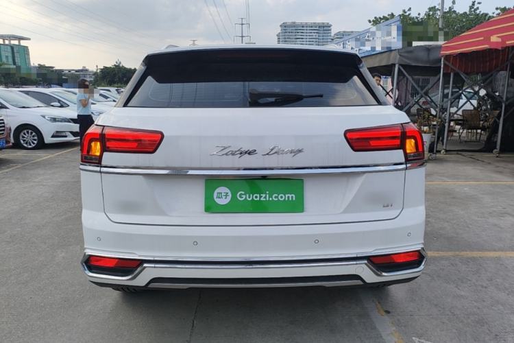 Used Zotye Domy X7 2017 1.8T DCT Supreme Model Rear