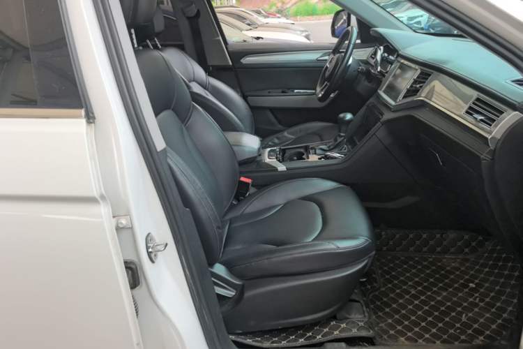 Used Zotye Domy X7 2017 Upgraded Edition 1.8T DCT Huashan Model Right Front Seat