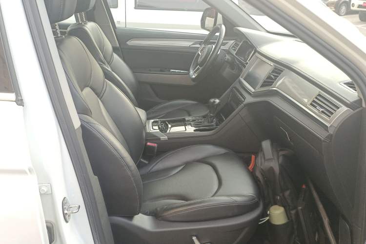 Used Zotye Domy X7 2017 Upgraded Edition 1.8T DCT Huashan Model Right Front Seat