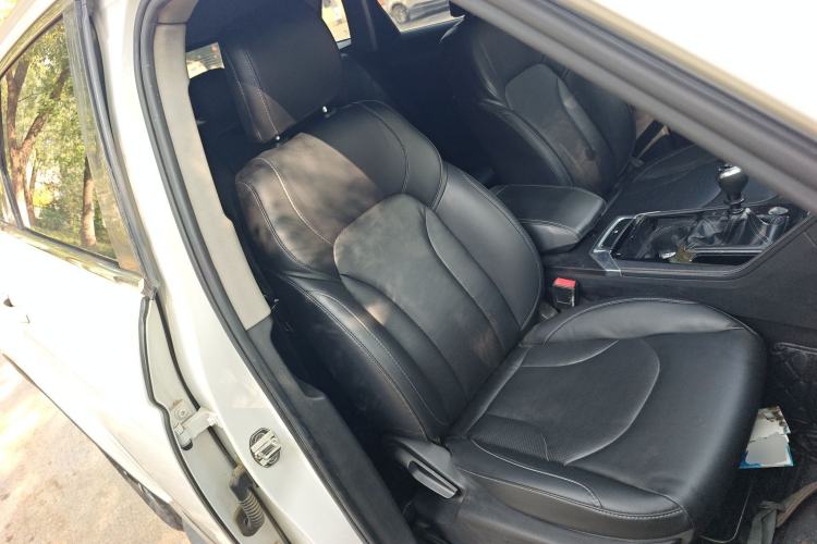 Used Zotye Domy X7 2017 1.5T Manual Elite Version Right Front Seat