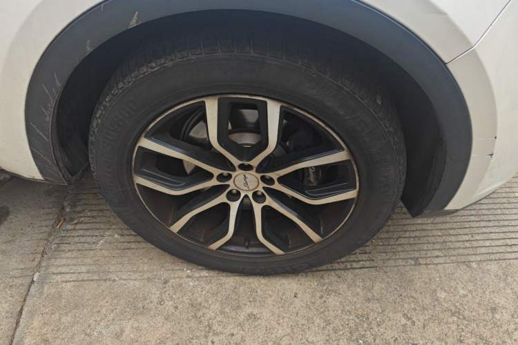 Used Zotye Domy X7 2017 1.8T DCT Prestige Model Right Front Wheel Hub