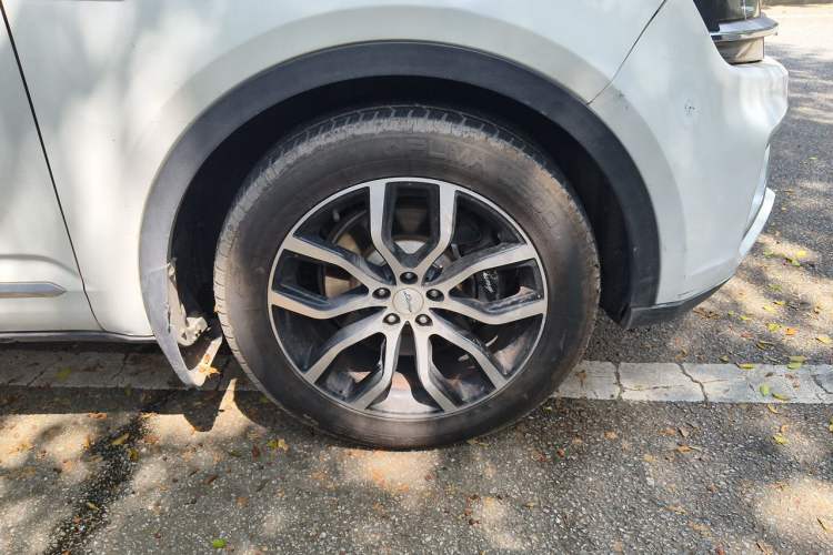Used Zotye Domy X7 2017 1.8T DCT Prestige Model Right Front Wheel Hub