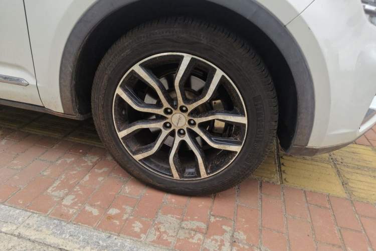 Used Zotye Domy X7 2017 Upgraded Edition 1.8T DCT Huashan Model Right Front Wheel Hub