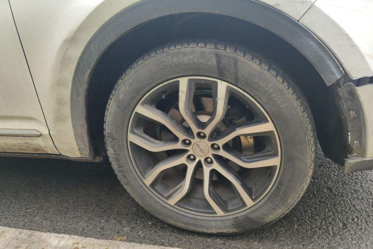 Used Zotye Domy X7 2017 1.8T Manual Luxury Model Right Front Wheel Hub