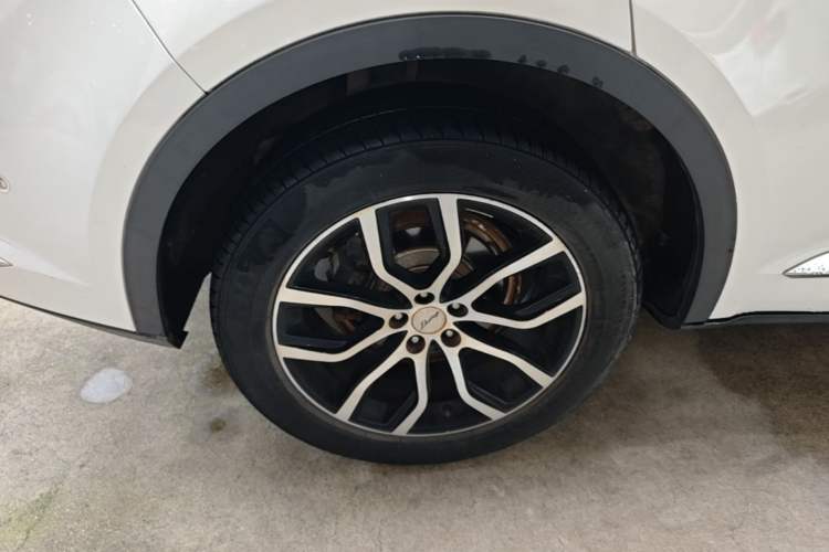 Used Zotye Domy X7 2017 2.0T DCT Ultimate Edition Right Rear Wheel Hub