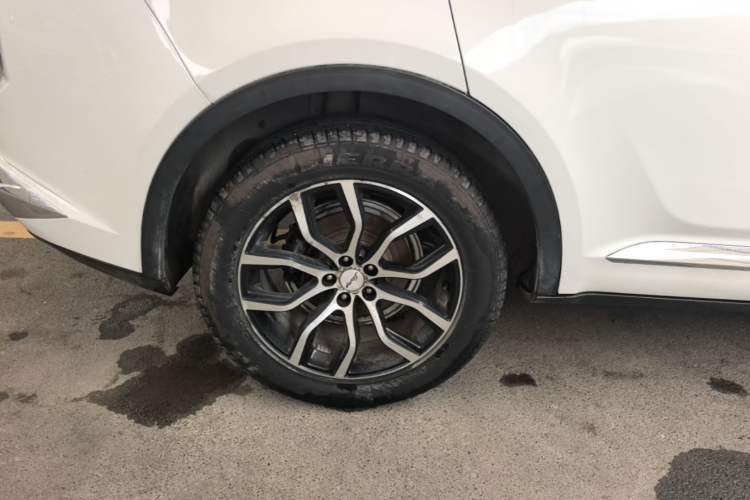 Used Zotye Domy X7 2017 Upgraded Edition 1.8T DCT Huashan Model Right Rear Wheel Hub
