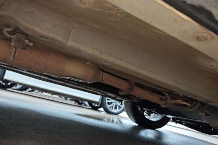 Used Zotye Domy X7 2017 2.0T DCT Ultimate Edition Right Side Sill