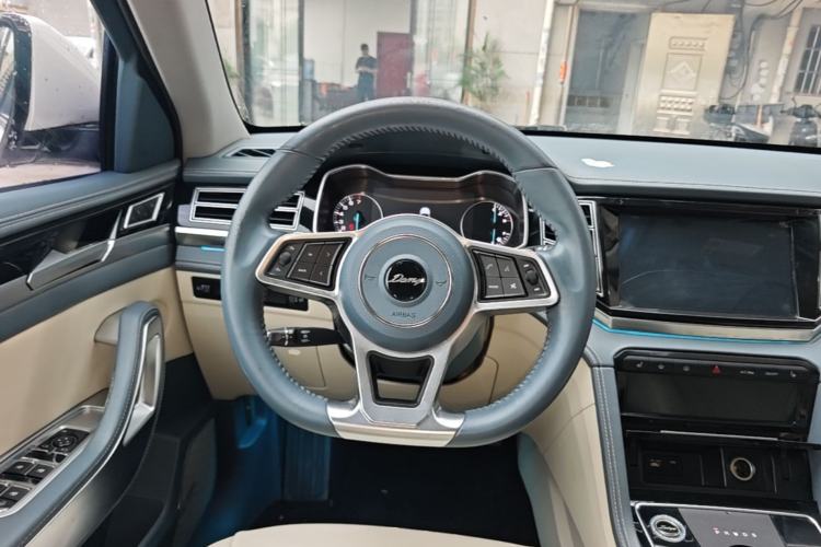 Used Zotye Domy X7 2017 2.0T DCT Ultimate Edition Steering Wheel