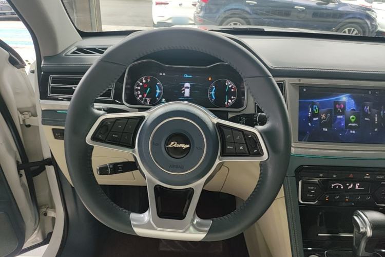 Used Zotye Domy X7 2017 Upgraded Edition 1.8T DCT Huashan Model Steering Wheel