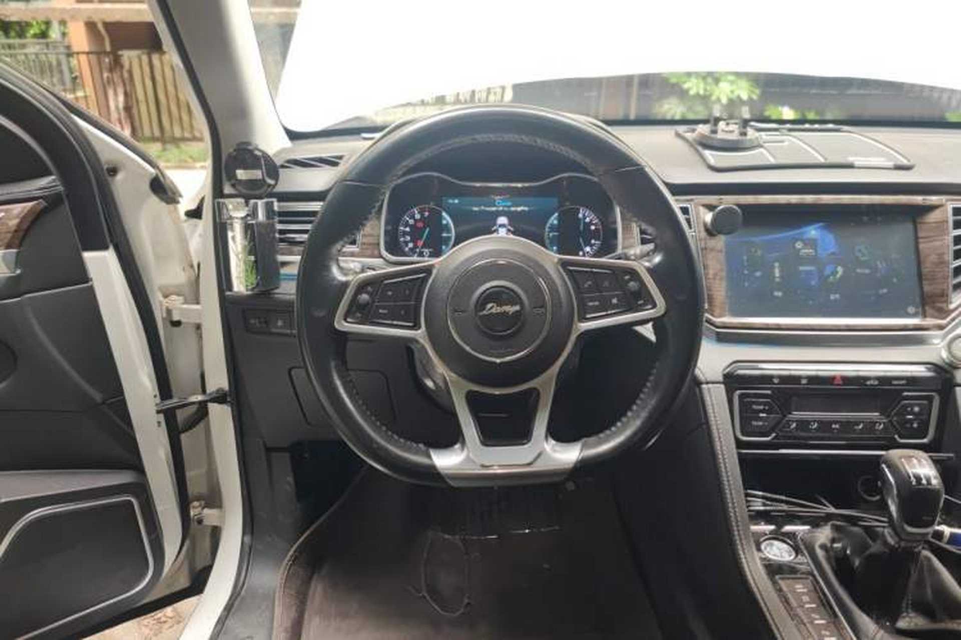 Used Zotye Domy X7 2017 1.8T Manual Luxury Model Steering Wheel