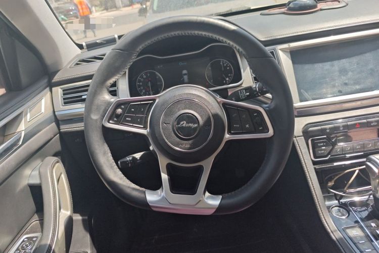 Used Zotye Domy X7 2017 1.8T DCT Prestige Model Steering Wheel