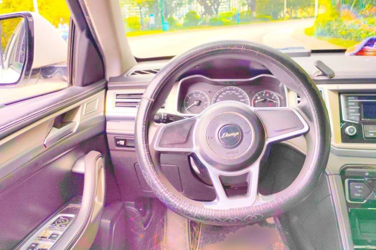 Used Zotye Domy X7 2017 1.5T Manual Elite Version Steering Wheel
