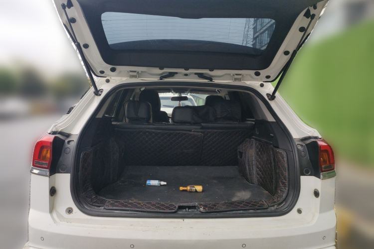 Used Zotye Domy X7 2017 1.8T Manual Luxury Model Trunk