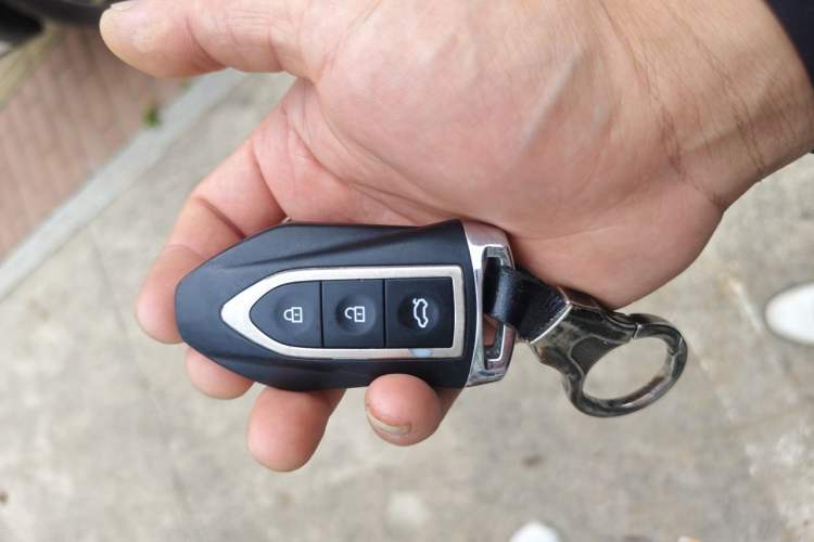 Used Zotye Domy X7 2017 Upgraded Edition 1.8T DCT Huashan Model Vehicle Key