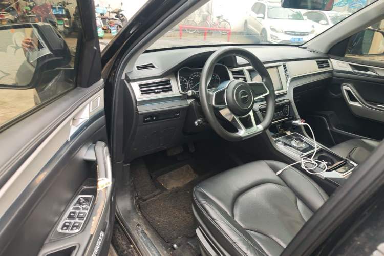 Used Zotye Domy X7 2018 2.0T Automatic Luxury Version Driver Seat