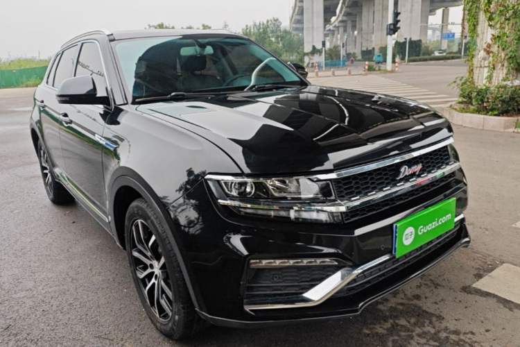 Used Zotye Domy X7 2018 2.0T Automatic Luxury Version Exterior 2