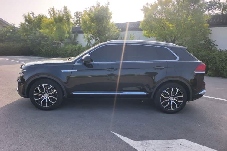 Used Zotye Domy X7 2018 2.0T Automatic Luxury Version Exterior 5