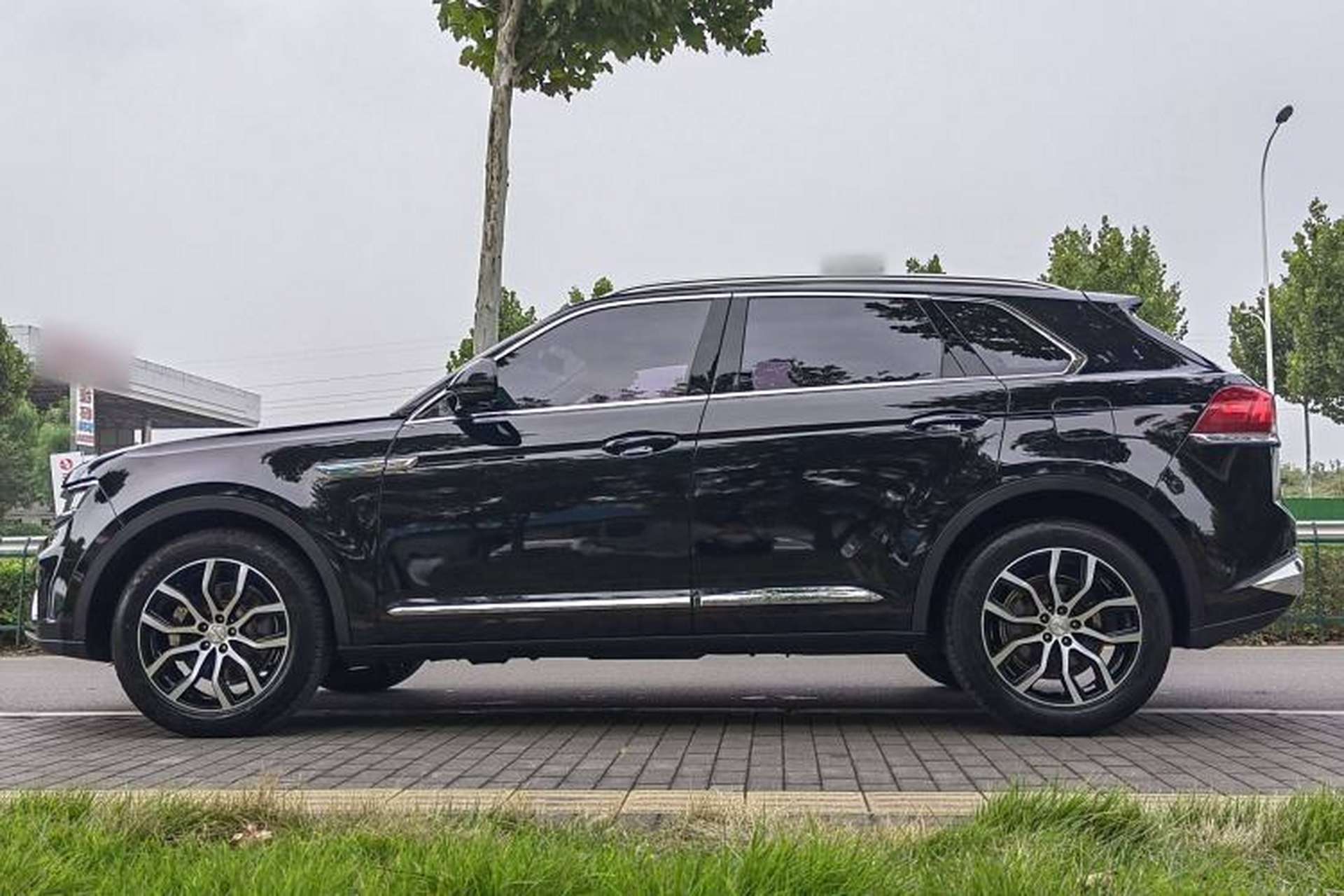 Used Zotye Domy X7 2018 2.0T Automatic Luxury Version Exterior 7