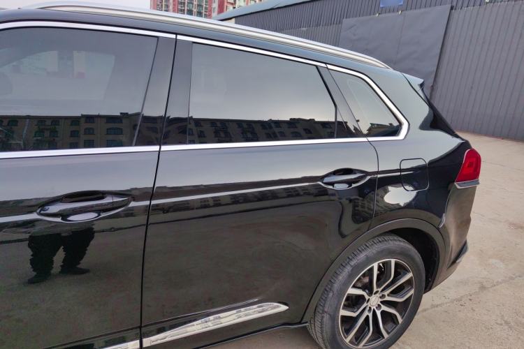 Used Zotye Domy X7 2018 2.0T Automatic Luxury Version Exterior 8