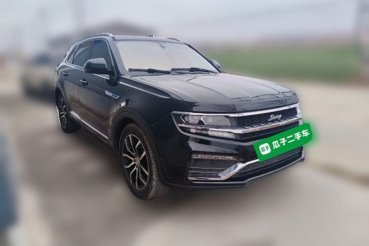 Used Zotye Domy X7 2018 2.0T Automatic Supreme Edition Front Right 45 Deg